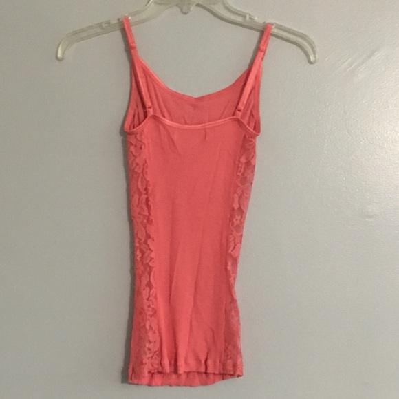 Sheer side Tank Top - Picture 3 of 3